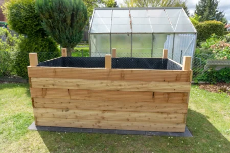 Hochbeet selbst bauen mit Anleitung