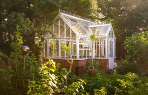Orangerie für den Garten kaufen – Diese Tipps sollten Sie dabei beachten