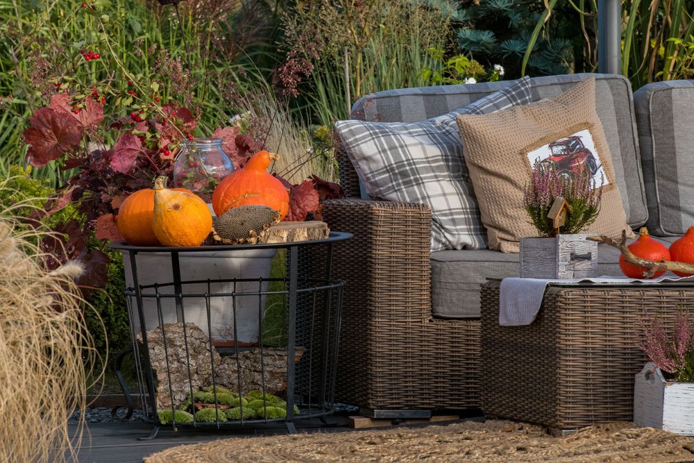 Kürbisse dürfen bei der Herbstdeko nicht fehlen Terrasse Herbstdeko Kürbis