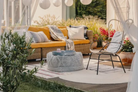Überdachte Terrasse gestalten: 5 geniale Ideen für jeden Geschmack