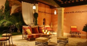 Terrasse orientalisch einrichten