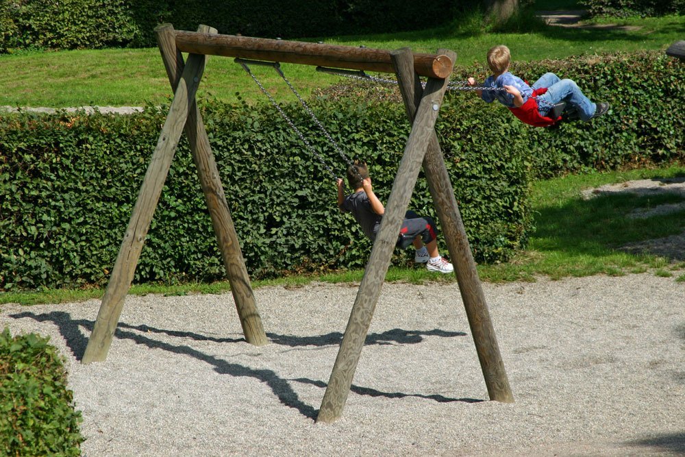 Schaukel Fur Den Garten Diy Anleitung Und Sicherheitshinweise