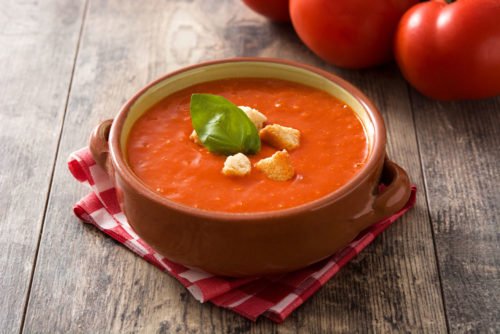 Tomatensuppe selber machen - Grundrezept und Anleitung