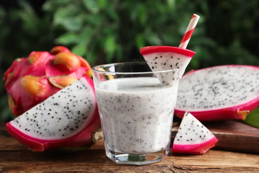 Drachenfrucht-Smoothie und frische Früchte Drachenfrucht pflanzen, pflegen und vermehren